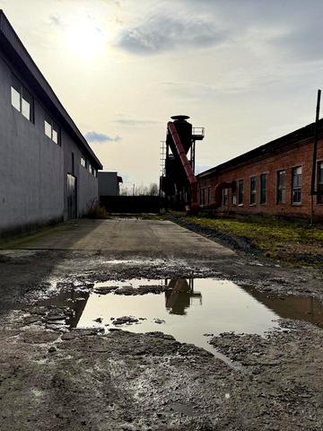 Богдана Хмельницького вул., 109б