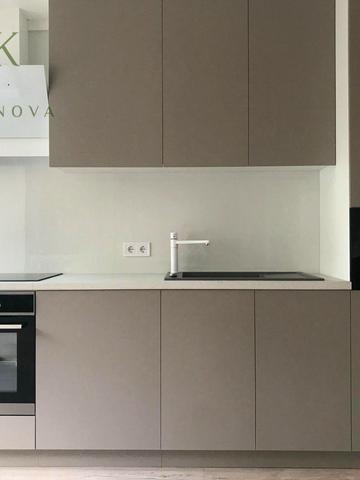 Павла Скоропадського вул., 14