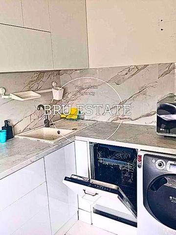 Продаж 3 к квартири Троєщина  Ремонт середній 6й поверх Кімн окремо