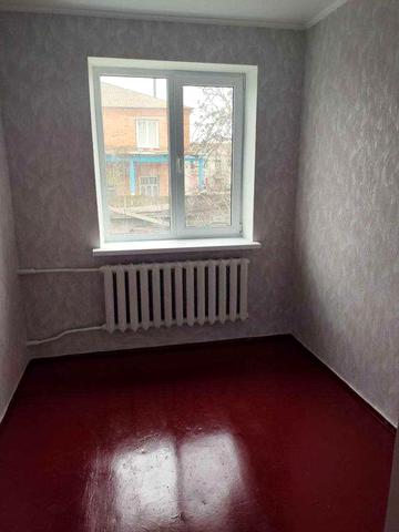 Продам трикімнатну квартиру у Тульчині