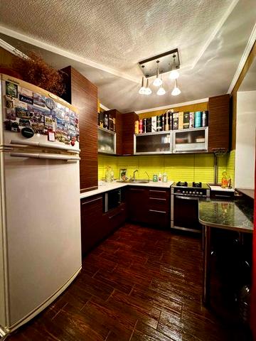 Здаю 3-кімнатну квартиру, Центр, вул. Водопровідна. Ц5