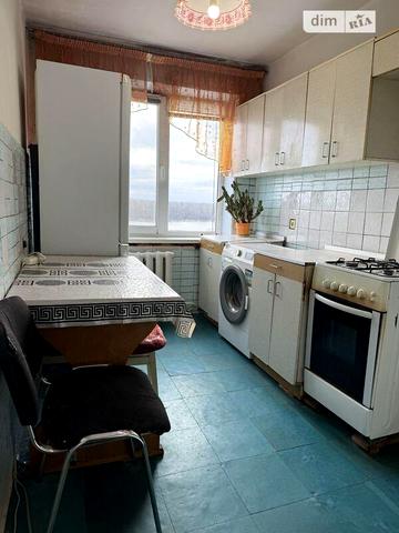 Довгострокова оренда 2к Квартира Набережна Перемоги вулиця