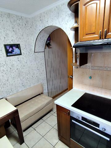 Навчальна вул. (Менделєєва), 23/2