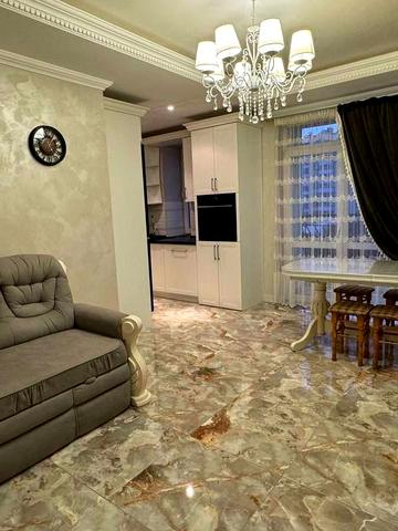 Василя Симоненка вул., 30