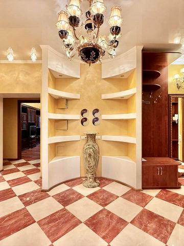 Вячеслава Чорновола вул., 25