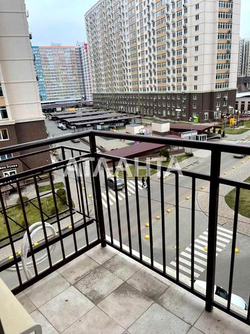 Перлинна вул., 12