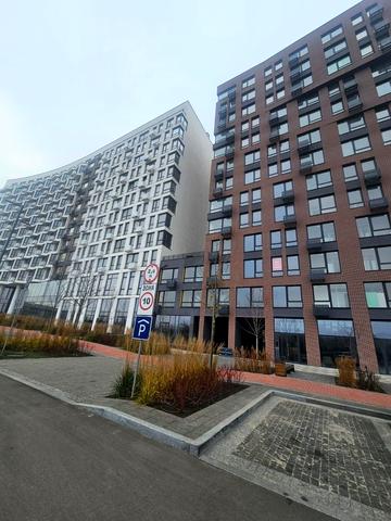 Берковецька вул., 4-Д