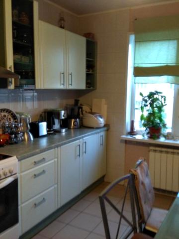 Бориса Гмирі вул., 1-Б/6