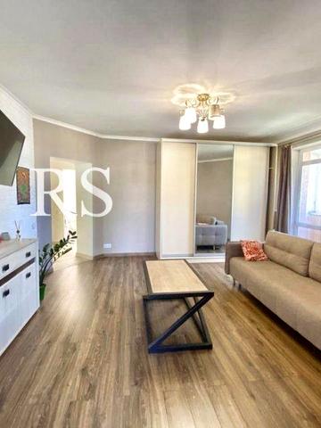 Винна Гора вул., 18