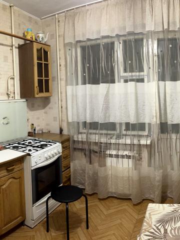 Софії Русової вул., 25