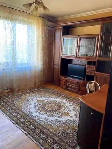 Продается отличная 2 квартира в обкомовском доме м.Научная (89636)