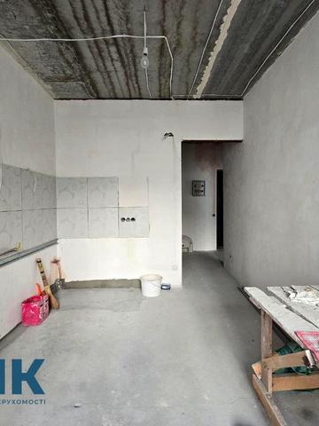 Академіка Шалімова вул., 63