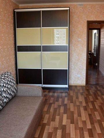 Оренда однокімнатної квартири. Метро Осокорки. Генератор.