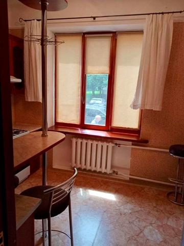 Павла Сингаївського вул., 2