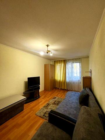 Оренда затишної квартири.  р-н ринку Сєдова.