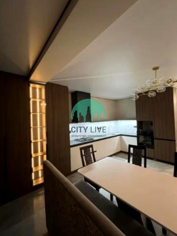 Степана Бандери вул., 79