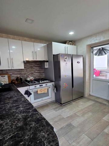 Геннадія Біліченка вул. (Петровського), 33