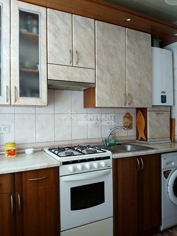 Залізнична вул., 7/2