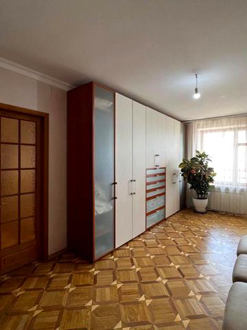 Писаржевського вул., 7