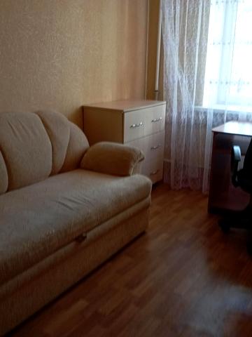 Науки просп. (Леніна), 76