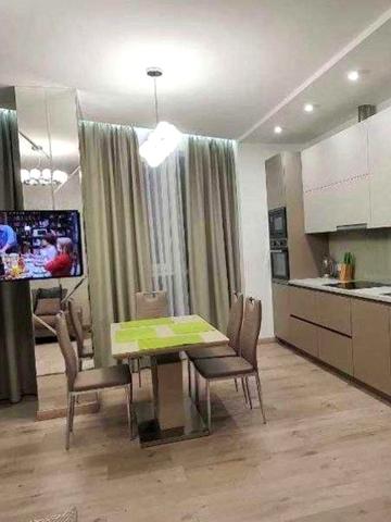 Оренда ПРОСТОРОЇ та світлої квартири за адресою Лобановського 6-В