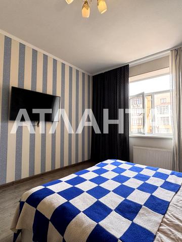 Добровольців вул. (Маршала Говорова), 8