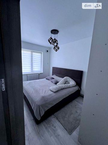 Продаж 3к Квартира Симона Петлюри вулиця