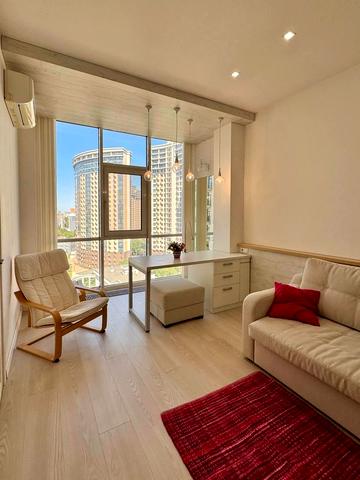 Аркадійське плато вул. (Гагаринське плато), 5б