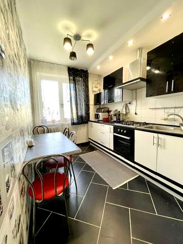 Сихівська вул., 30