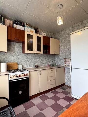 Василя Макуха вул. (Червонопартизанська), 3