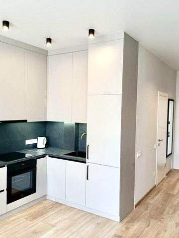 Центральна вул., 21-Б