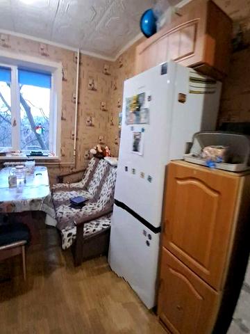 Продам 1 кімнатну квартру в центрі міста Чугуїв.