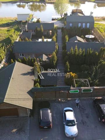 Сонячна вул., 2