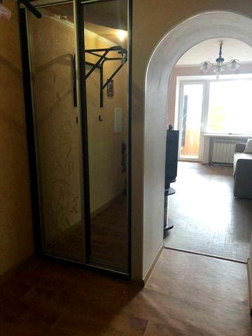 Продам 3 ком. кв.-ру в п. Эсхар. 3/5