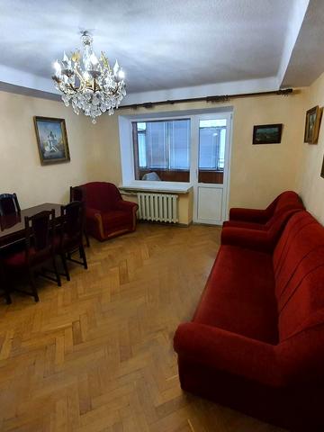 Велика Васильківська вул. (Червоноармійська), 45/17