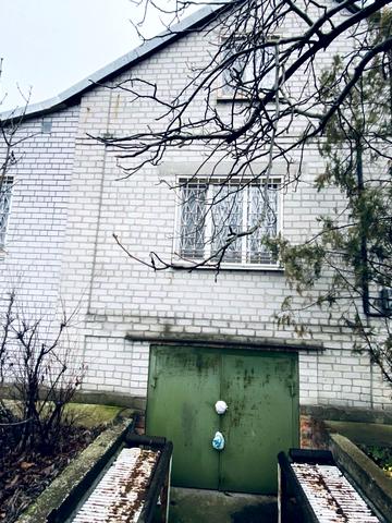 Центральна вул.