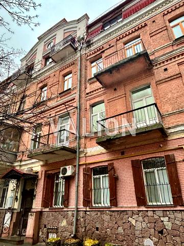 Велика Житомирська вул., 4-В