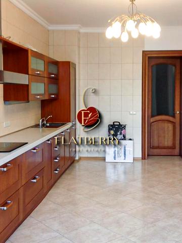 Паторжинського вул., 14