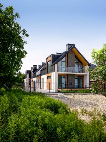 Глинянський Тракт вул., 11