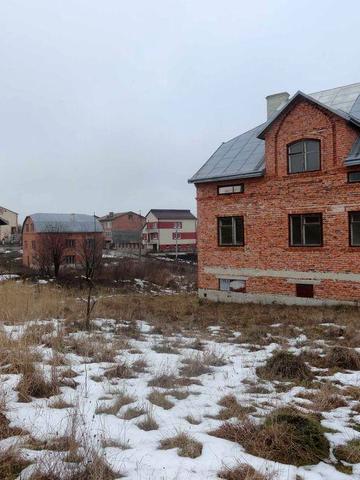 Новобудова (2 плани)