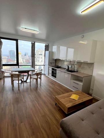 Троїцька вул. (Червона), 5