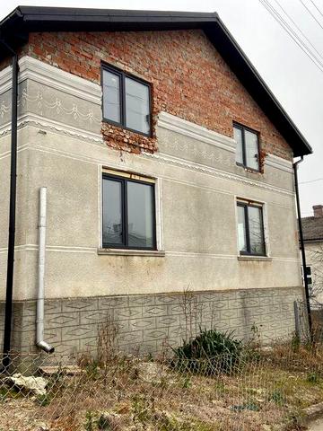 Будинок центр Рогатин