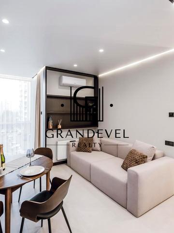 Вірменська вул., 8