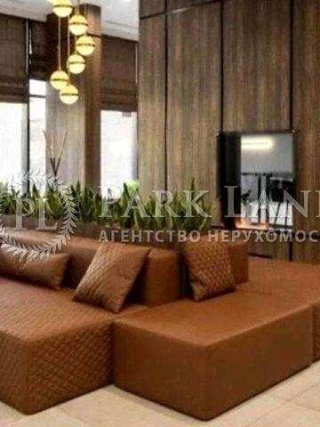 Василя Стуса вул., 35-А