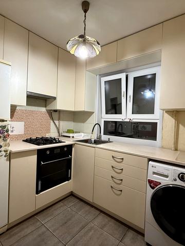 Якуба Коласа вул., 21