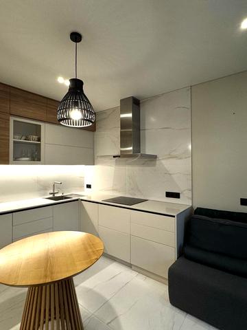 Сергія Колоса вул., 2-Г