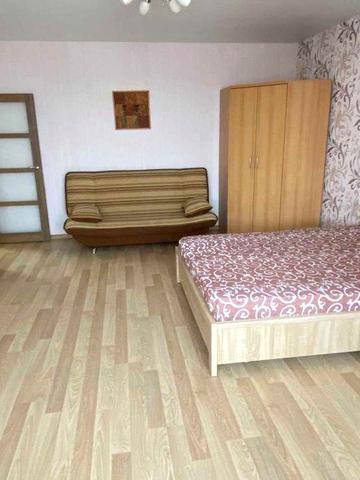 Власник Без Комісії Здається в оренду 1 кім. квартира Набережна 10