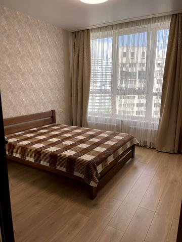 Новоберегова вул., 12-А