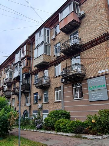 Джона Маккейна вул. (Івана Кудрі), 39