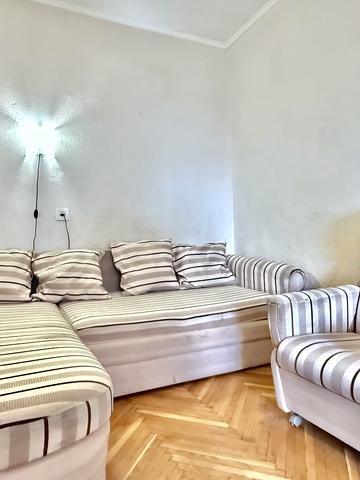 Краківська вул., 18